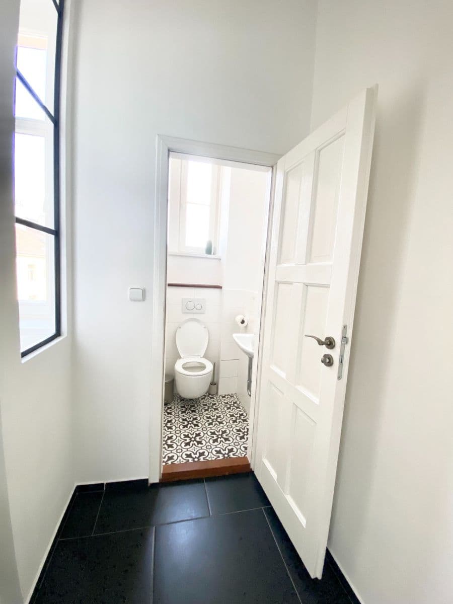 Prenájom bytu 2-izbový 54 m², Bulharská, Praha, Praha Prenájom bytu 2-izbový 54 m², Bulharská, Praha, Praha