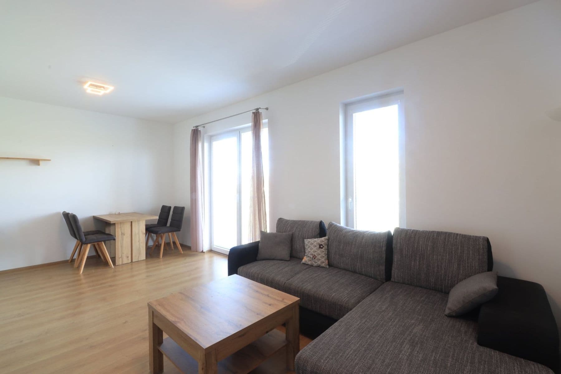 Prenájom bytu 2-izbový 51 m², Na Cihelně, Klíčany, Středočeský kraj Prenájom bytu 2-izbový 51 m², Na Cihelně, Klíčany, Středočeský kraj