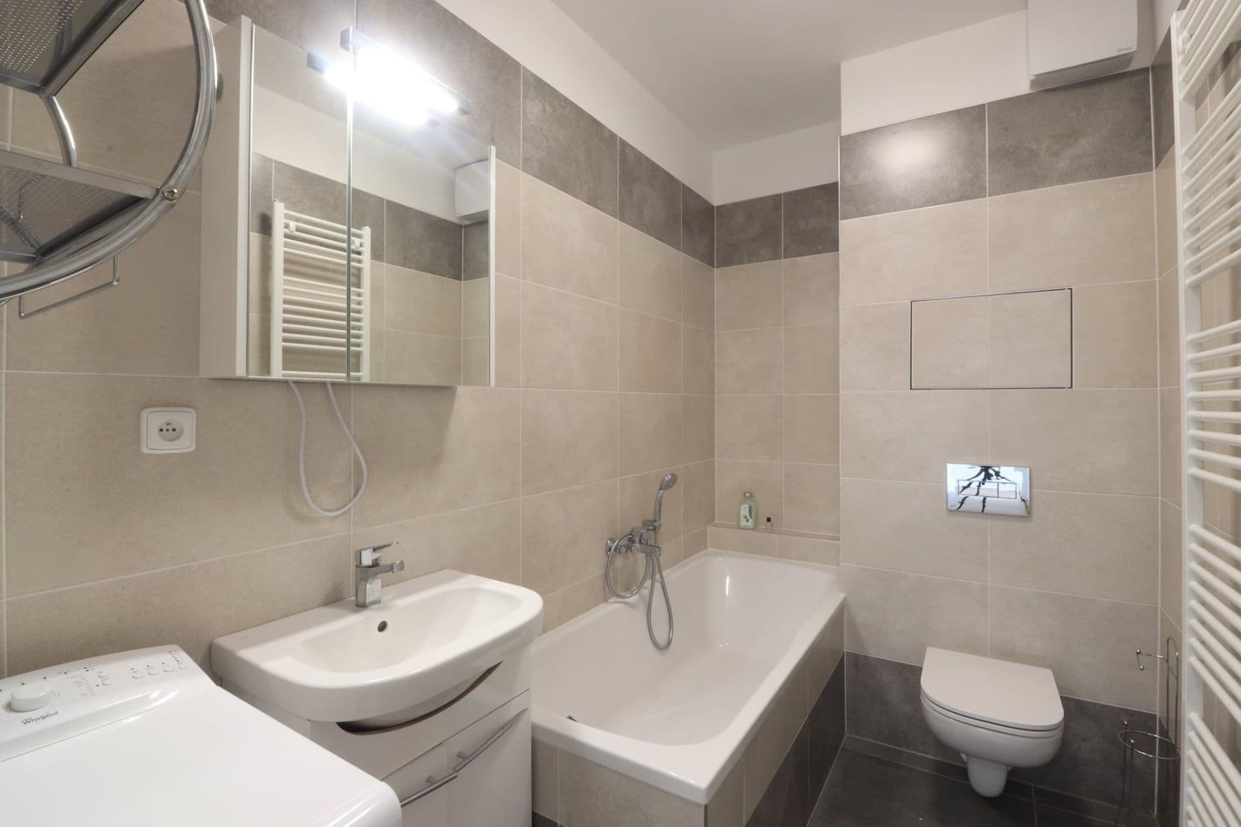 Prenájom bytu 2-izbový 51 m², Na Cihelně, Klíčany, Středočeský kraj Prenájom bytu 2-izbový 51 m², Na Cihelně, Klíčany, Středočeský kraj