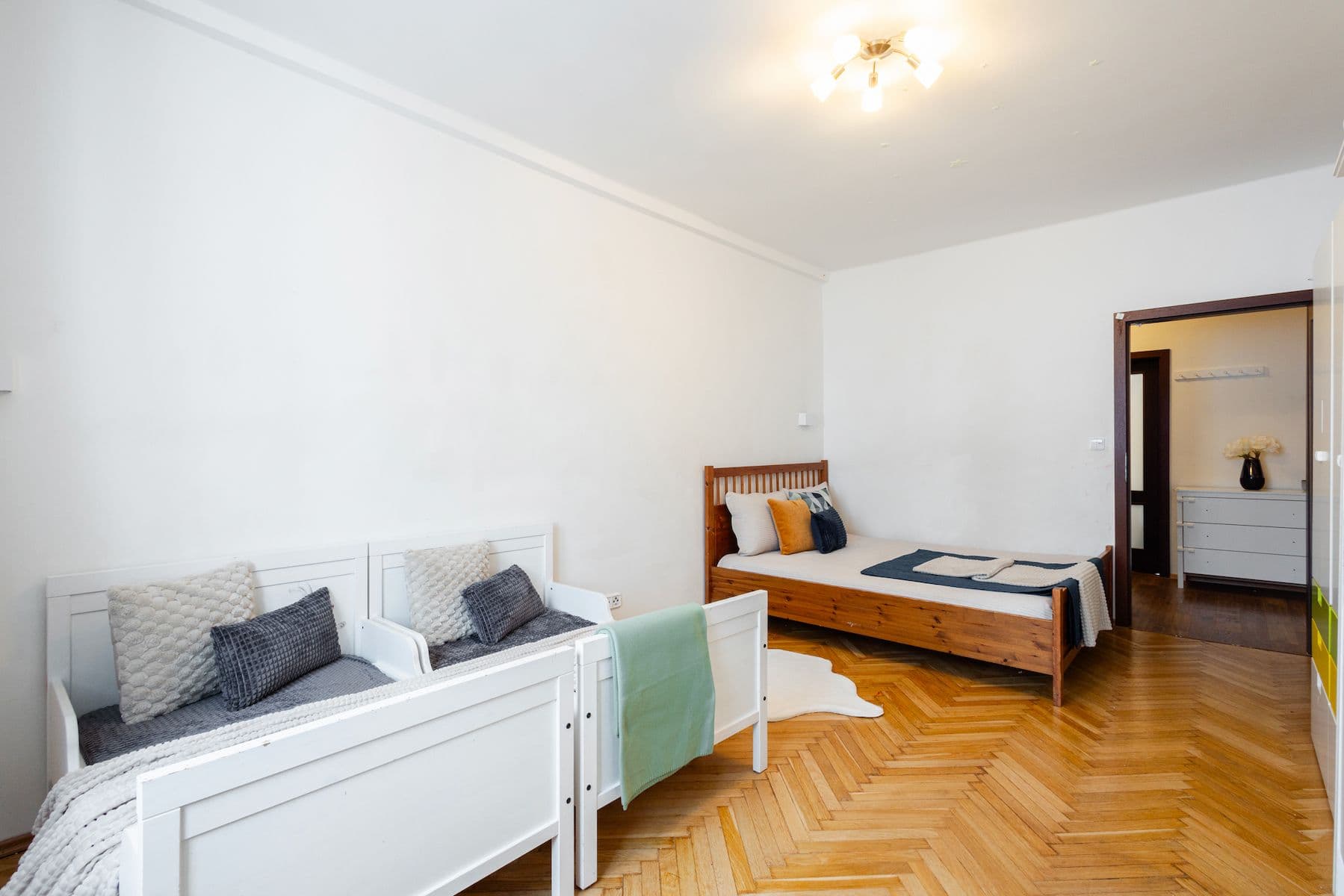 Predaj bytu 3-izbový 76 m², Biskupcova, Praha, Praha Predaj bytu 3-izbový 76 m², Biskupcova, Praha, Praha