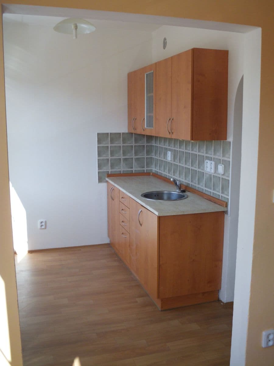 Prenájom bytu 1-izbový 36 m², Pastelová, Liberec, Liberecký kraj Prenájom bytu 1-izbový 36 m², Pastelová, Liberec, Liberecký kraj