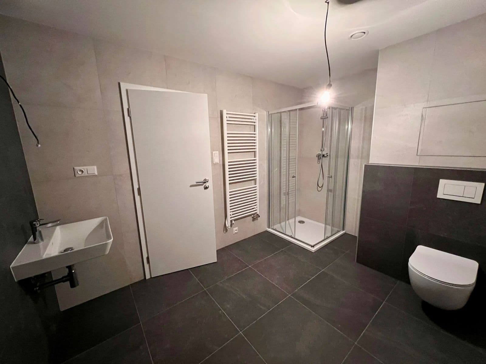 Prenájom bytu 1-izbový 45 m², Okružní, Jihlava, Kraj Vysočina Prenájom bytu 1-izbový 45 m², Okružní, Jihlava, Kraj Vysočina