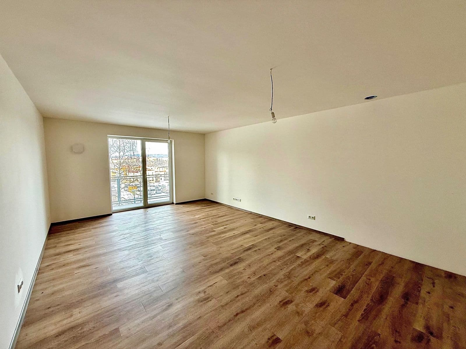 Prenájom bytu 1-izbový 45 m², Okružní, Jihlava, Kraj Vysočina Prenájom bytu 1-izbový 45 m², Okružní, Jihlava, Kraj Vysočina