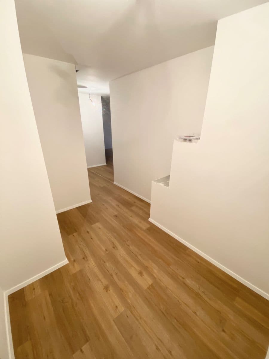 Prenájom bytu 3-izbový 81 m², Kubelíkova, Praha, Praha Prenájom bytu 3-izbový 81 m², Kubelíkova, Praha, Praha