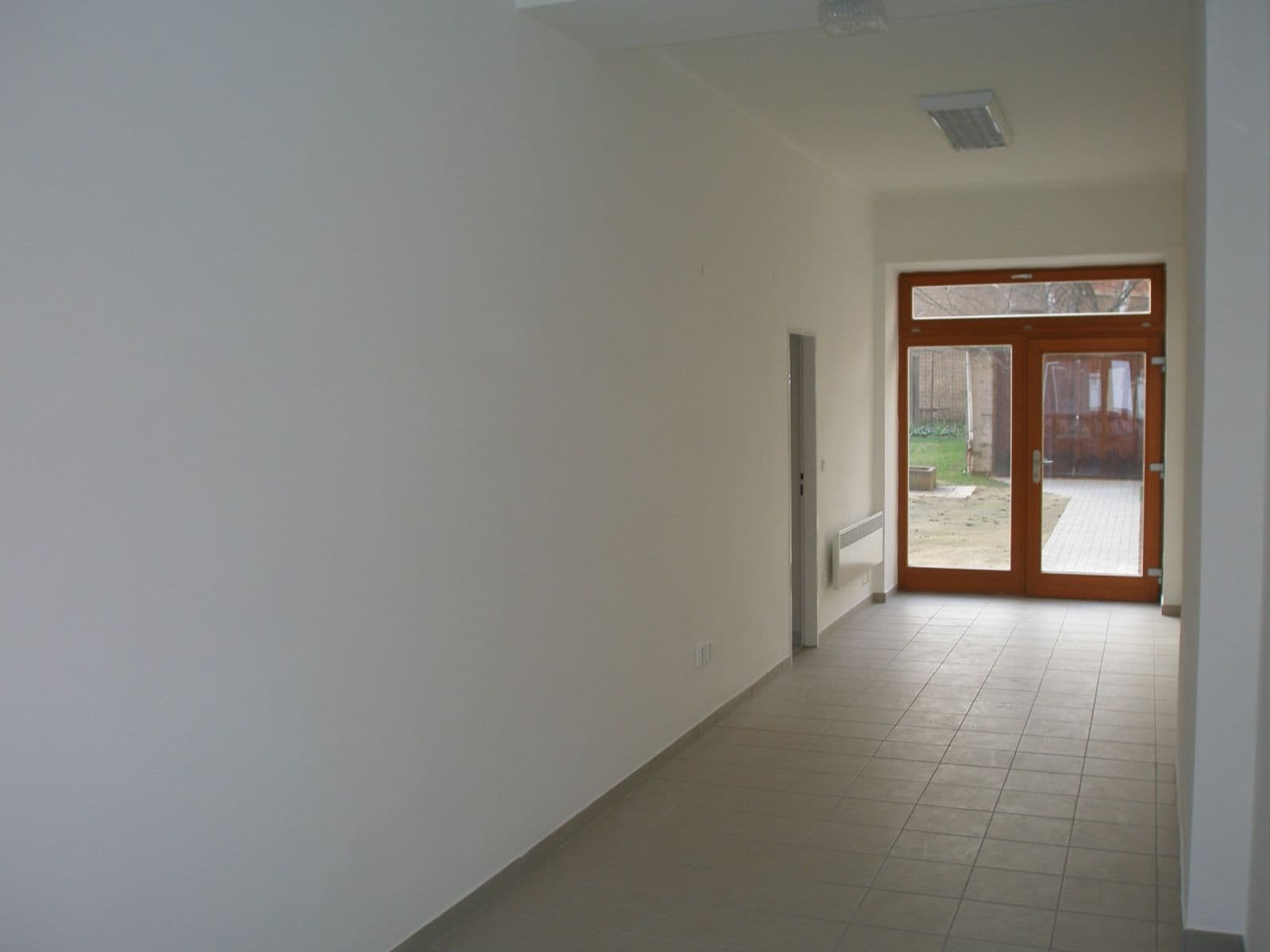 Prenájom nebytového priestoru 25 m², Renneská třída, Brno, Jihomoravský kraj Prenájom nebytového priestoru 25 m², Renneská třída, Brno, Jihomoravský kraj