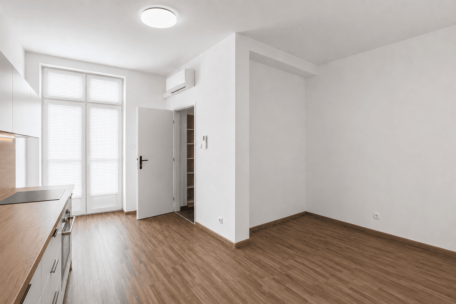 Prenájom bytu 1-izbový 25 m², Moskevská, Český Těšín, Moravskoslezský kraj Prenájom bytu 1-izbový 25 m², Moskevská, Český Těšín, Moravskoslezský kraj