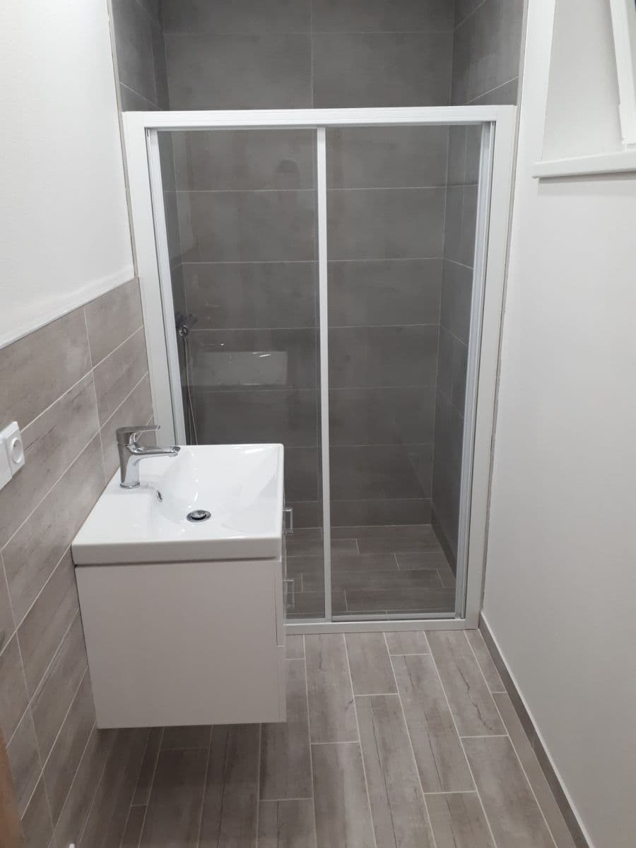 Prenájom bytu 3-izbový 56 m², Brněnská, Kuřim, Jihomoravský kraj Prenájom bytu 3-izbový 56 m², Brněnská, Kuřim, Jihomoravský kraj