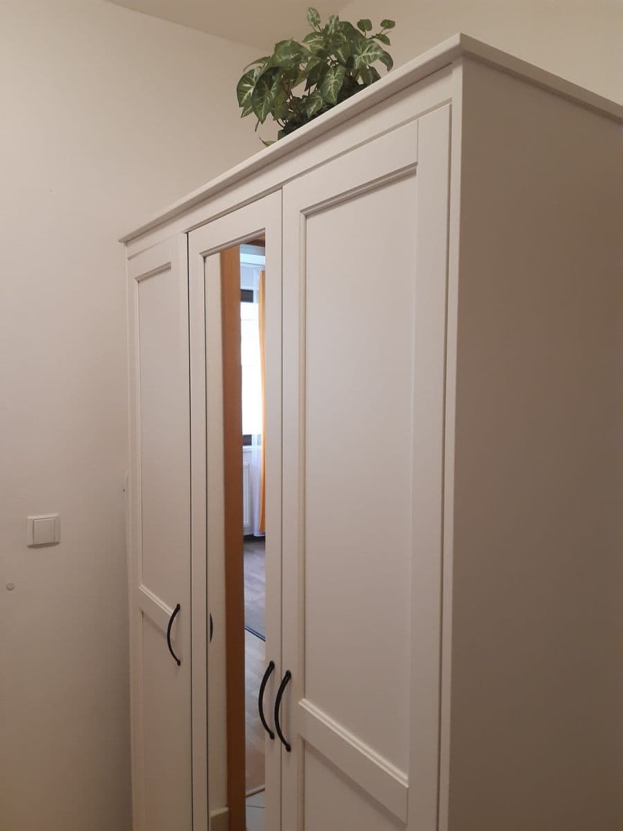 Prenájom bytu 1-izbový 37 m², U Měšťanského pivovaru, Praha, Praha Prenájom bytu 1-izbový 37 m², U Měšťanského pivovaru, Praha, Praha