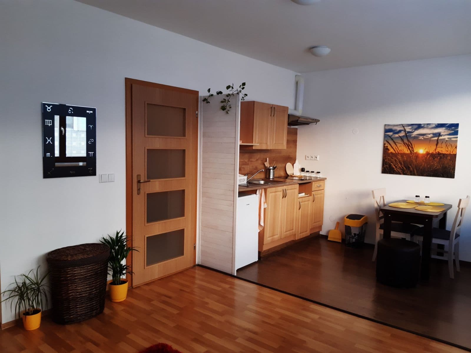 Prenájom bytu 1-izbový 37 m², U Měšťanského pivovaru, Praha, Praha Prenájom bytu 1-izbový 37 m², U Měšťanského pivovaru, Praha, Praha