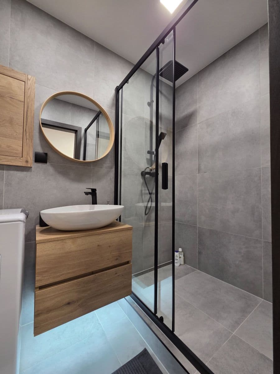 Prenájom bytu 1-izbový 35 m², 29. dubna, Ostrava, Moravskoslezský kraj Prenájom bytu 1-izbový 35 m², 29. dubna, Ostrava, Moravskoslezský kraj