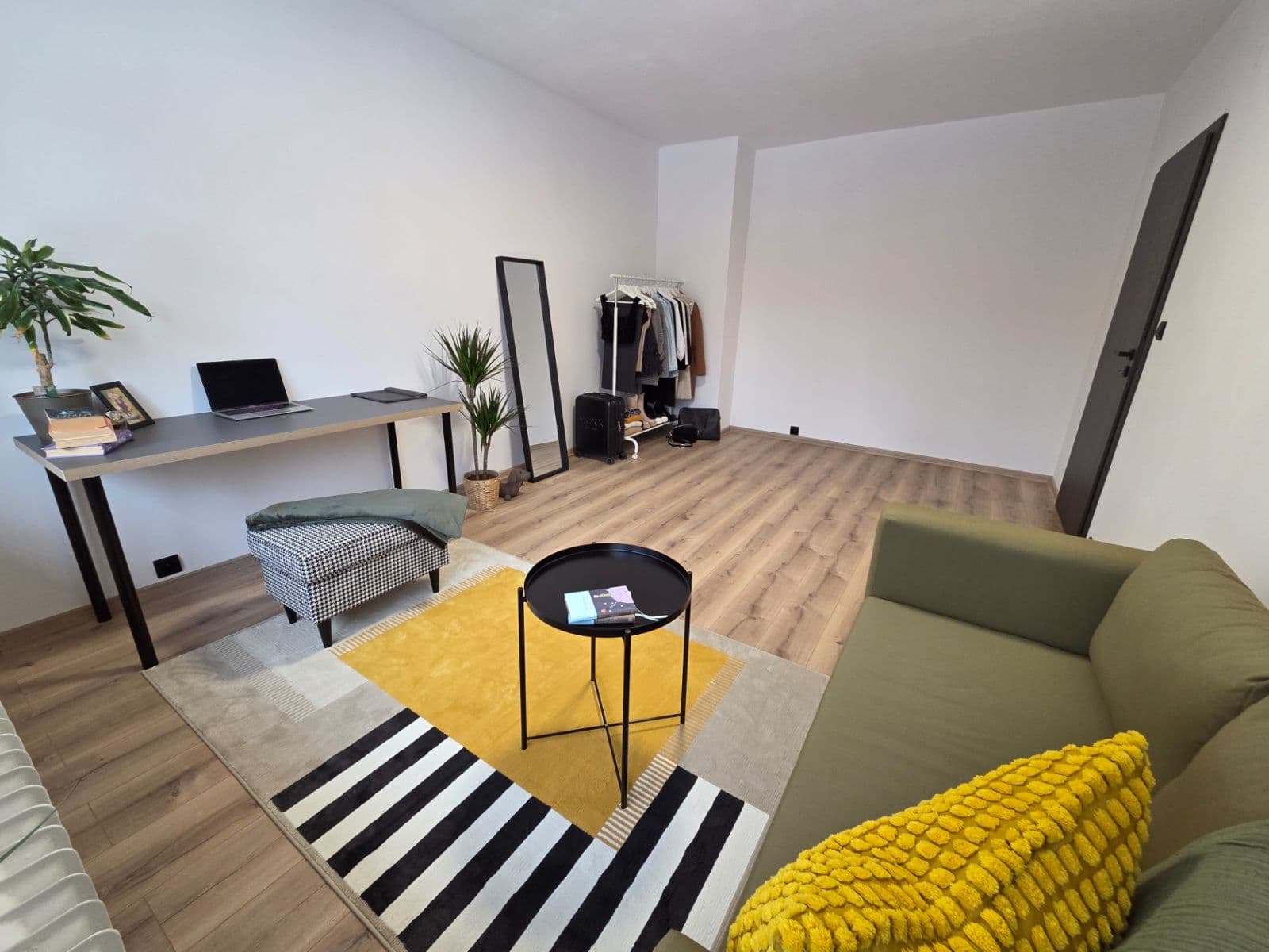 Prenájom bytu 1-izbový 35 m², 29. dubna, Ostrava, Moravskoslezský kraj Prenájom bytu 1-izbový 35 m², 29. dubna, Ostrava, Moravskoslezský kraj