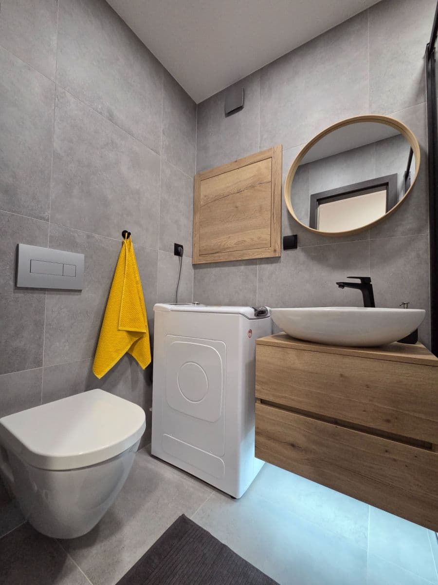 Prenájom bytu 1-izbový 35 m², 29. dubna, Ostrava, Moravskoslezský kraj Prenájom bytu 1-izbový 35 m², 29. dubna, Ostrava, Moravskoslezský kraj