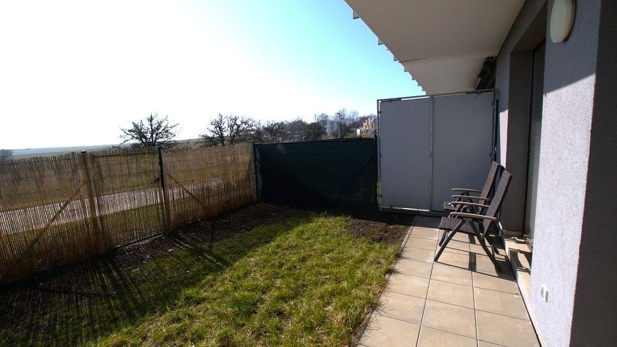 Prenájom bytu 1-izbový 33 m², Emy Destinové, Jinočany, Středočeský kraj Prenájom bytu 1-izbový 33 m², Emy Destinové, Jinočany, Středočeský kraj