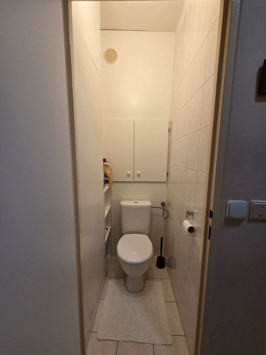 Predaj bytu 4-izbový 69 m², Jasmínová, Ostrava, Moravskoslezský kraj Predaj bytu 4-izbový 69 m², Jasmínová, Ostrava, Moravskoslezský kraj