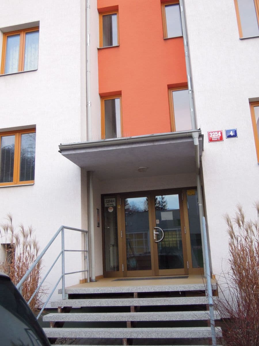 Prenájom bytu 1-izbový 36 m², Na Lávce, Praha, Praha Prenájom bytu 1-izbový 36 m², Na Lávce, Praha, Praha