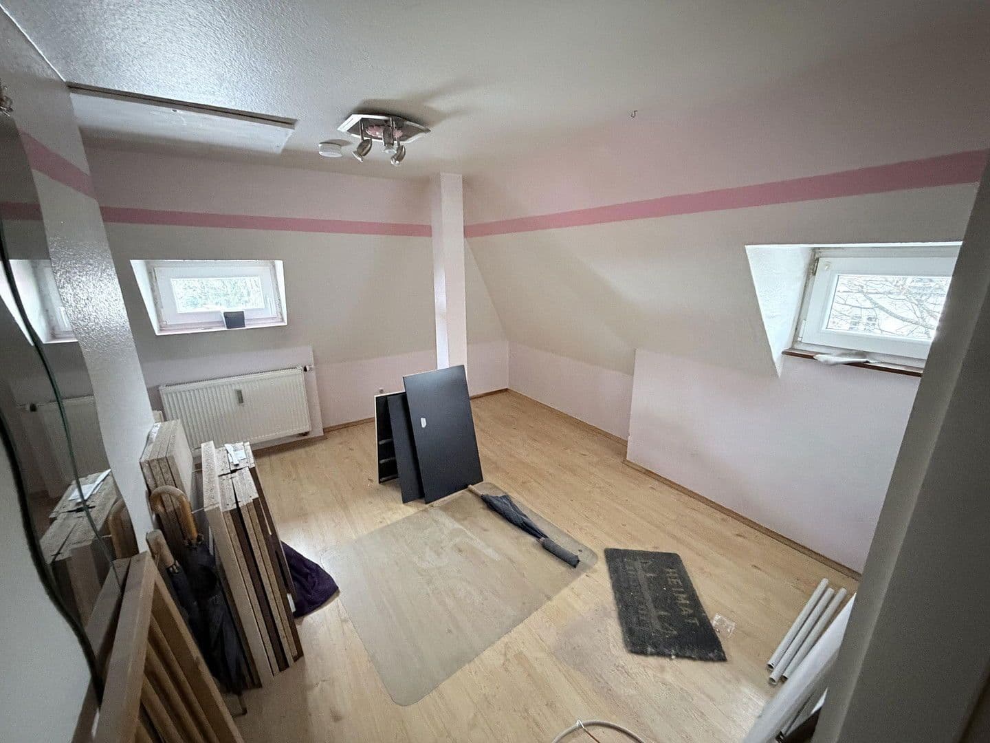 Prenájom bytu 5-izbový 107 m², Fürth, Bavorsko Prenájom bytu 5-izbový 107 m², Fürth, Bavorsko