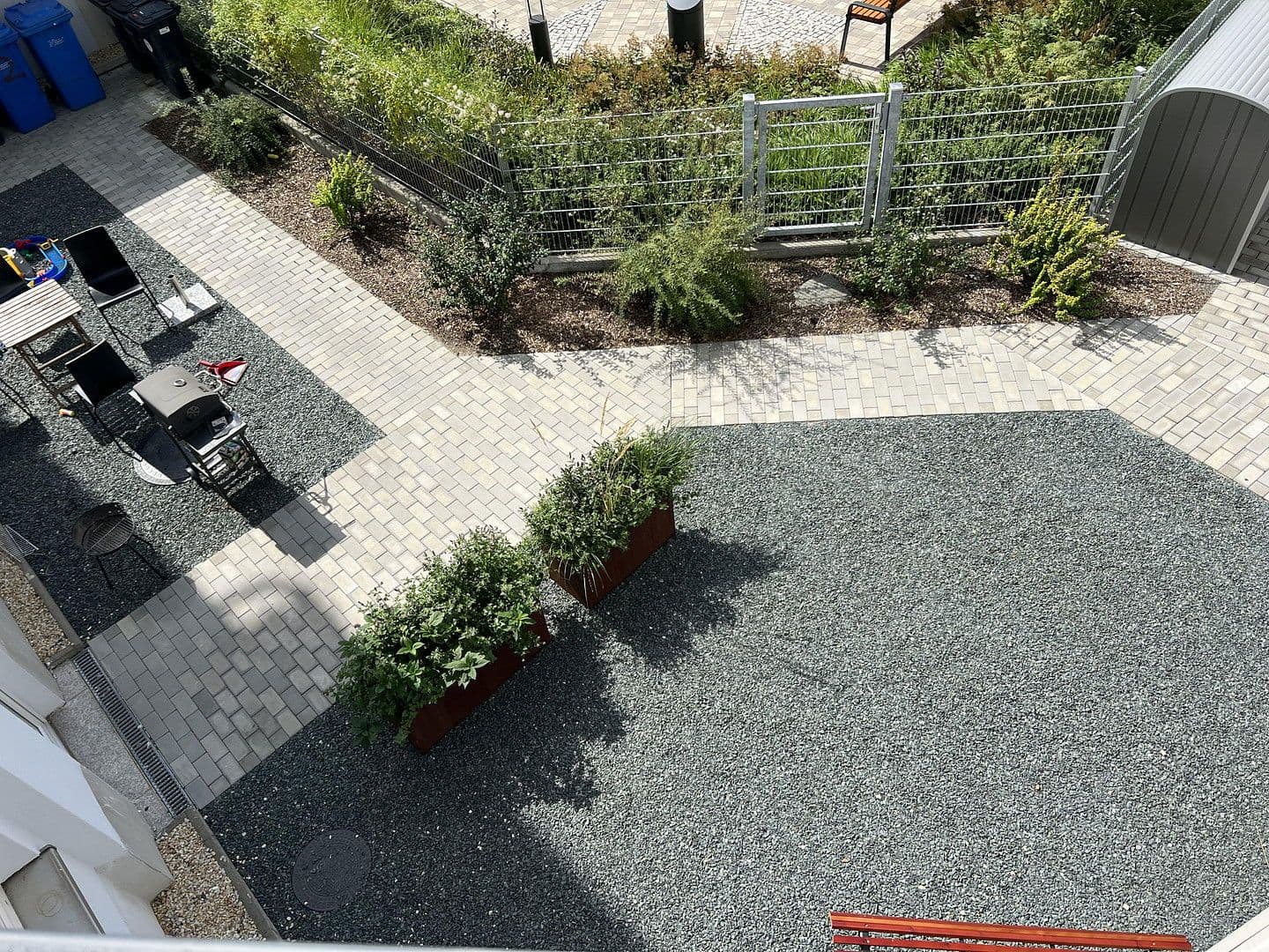 Prenájom bytu 3-izbový 98 m², Bahnhofstr.2, Zwickau, Sasko Prenájom bytu 3-izbový 98 m², Bahnhofstr.2, Zwickau, Sasko