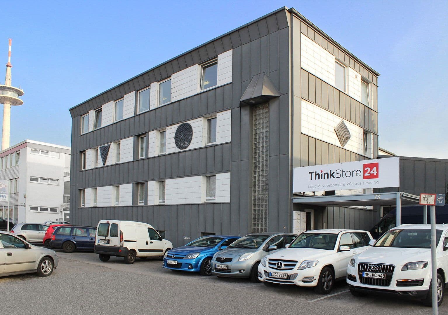 Prenájom nebytového priestoru 1.000 m², Münchener Straße 73, Essen, Severné Porýnie - Westfálsko Prenájom nebytového priestoru 1.000 m², Münchener Straße 73, Essen, Severné Porýnie - Westfálsko