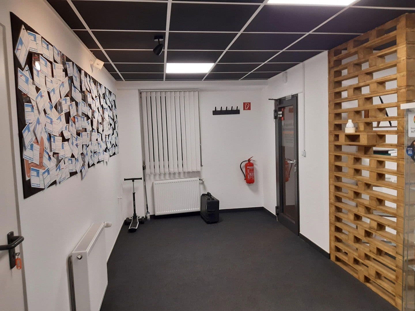 Prenájom nebytového priestoru 1.000 m², Münchener Straße 73, Essen, Severné Porýnie - Westfálsko Prenájom nebytového priestoru 1.000 m², Münchener Straße 73, Essen, Severné Porýnie - Westfálsko