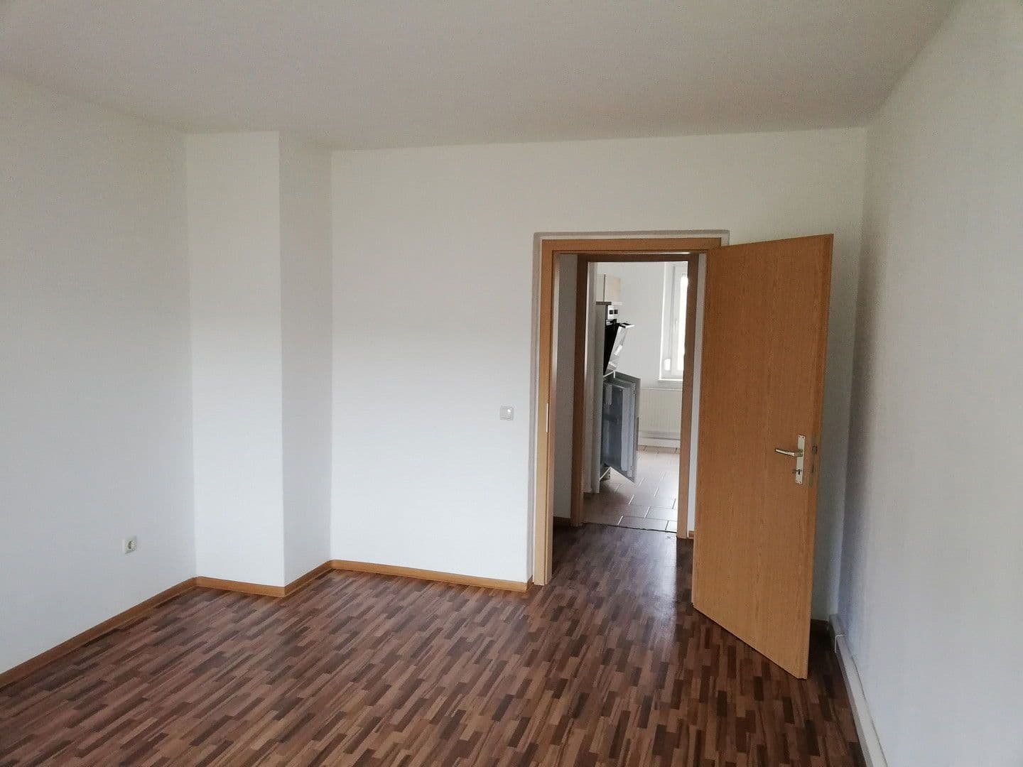 Prenájom bytu 3-izbový 58 m², Talstraße 34, Weischlitz, Sasko Prenájom bytu 3-izbový 58 m², Talstraße 34, Weischlitz, Sasko