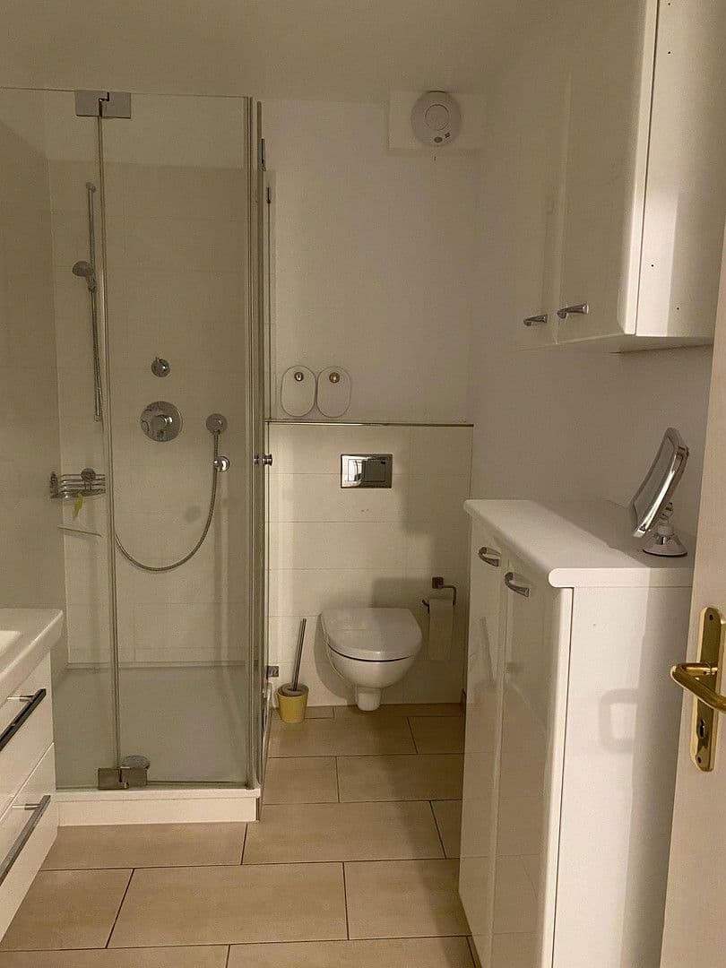 Prenájom bytu 3-izbový 89 m², Kimbernstraße, Hamburg, Hamburg Prenájom bytu 3-izbový 89 m², Kimbernstraße, Hamburg, Hamburg