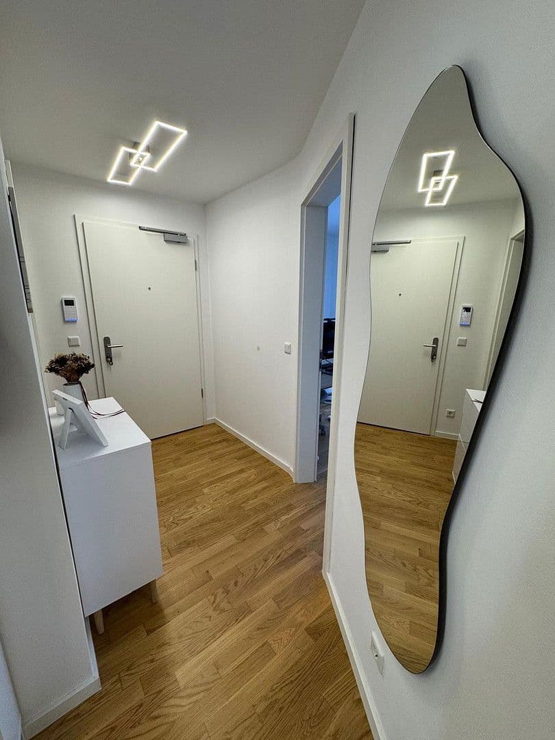 Prenájom bytu 4-izbový 90 m², Leienfelsstr. 2b, 81243, München, München, Bavorsko Prenájom bytu 4-izbový 90 m², Leienfelsstr. 2b, 81243, München, München, Bavorsko