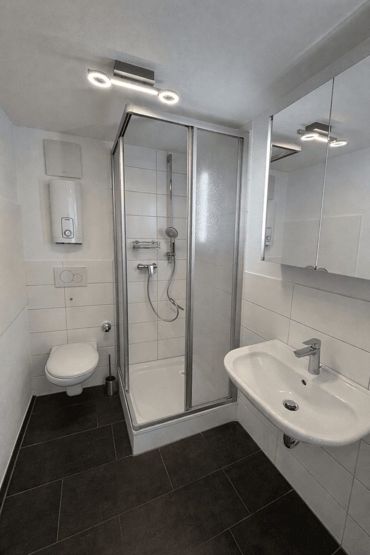 Prenájom bytu 2-izbový 50 m², Karlsruhe, Bádensko-Wurttembersko Prenájom bytu 2-izbový 50 m², Karlsruhe, Bádensko-Wurttembersko