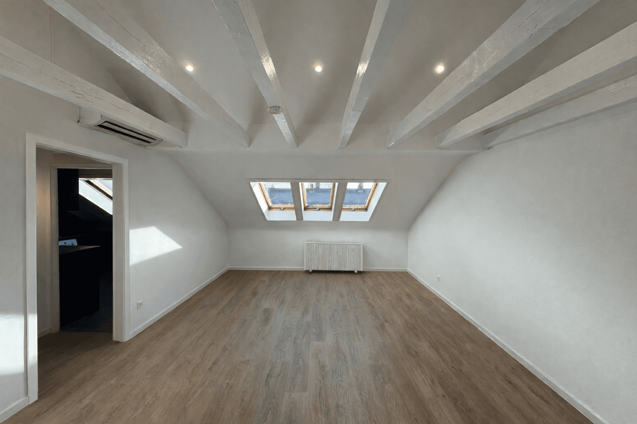 Prenájom bytu 2-izbový 50 m², Karlsruhe, Bádensko-Wurttembersko Prenájom bytu 2-izbový 50 m², Karlsruhe, Bádensko-Wurttembersko