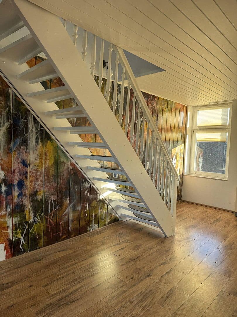 Prenájom bytu 3-izbový 84 m², Essen, Severné Porýnie - Westfálsko Prenájom bytu 3-izbový 84 m², Essen, Severné Porýnie - Westfálsko