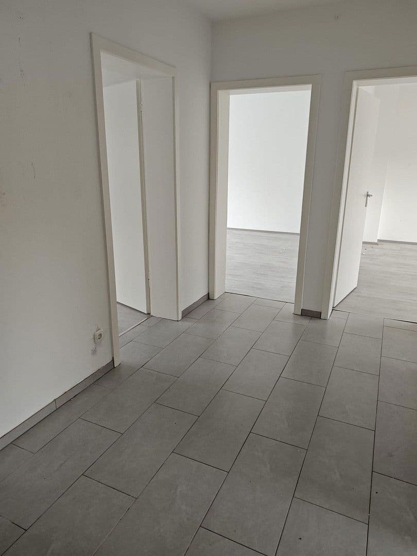 Prenájom bytu 18 m², Schlenhofstr. 15, Essen, Severné Porýnie - Westfálsko Prenájom bytu 18 m², Schlenhofstr. 15, Essen, Severné Porýnie - Westfálsko