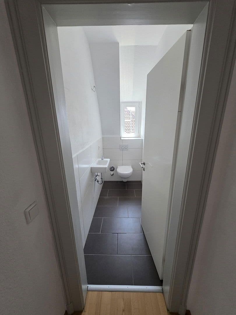 Prenájom bytu 3-izbový 92 m², Leonhardstraße 34, Friedberg (Hessen), Hesensko Prenájom bytu 3-izbový 92 m², Leonhardstraße 34, Friedberg (Hessen), Hesensko