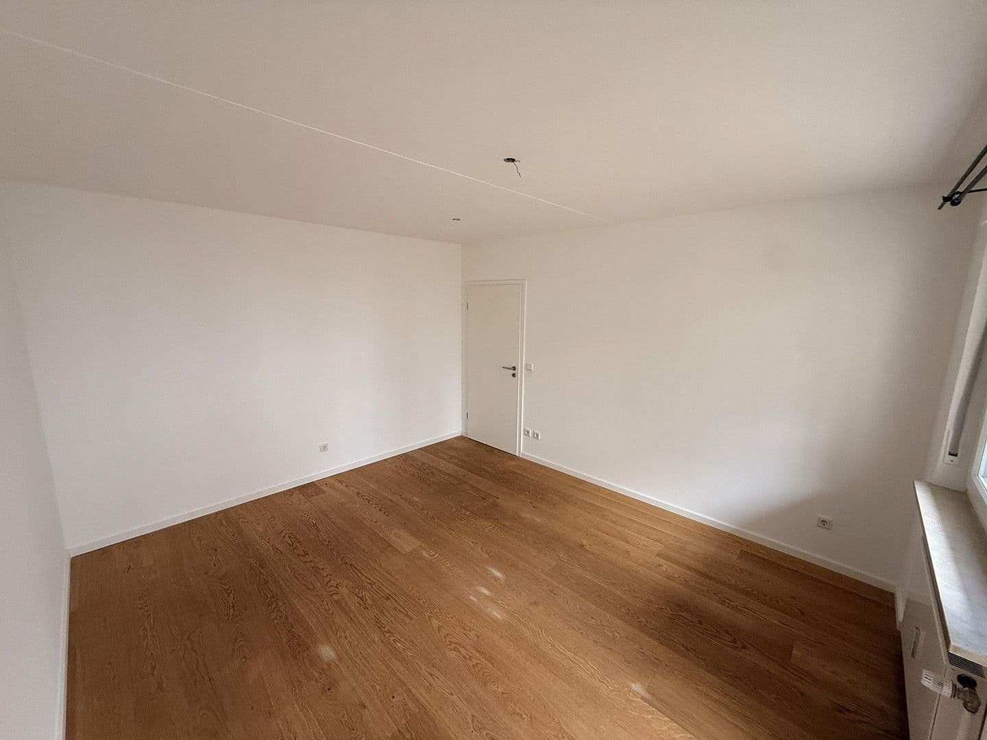 Prenájom bytu 3-izbový 86 m², Plievierpark 12, München, Bavorsko Prenájom bytu 3-izbový 86 m², Plievierpark 12, München, Bavorsko