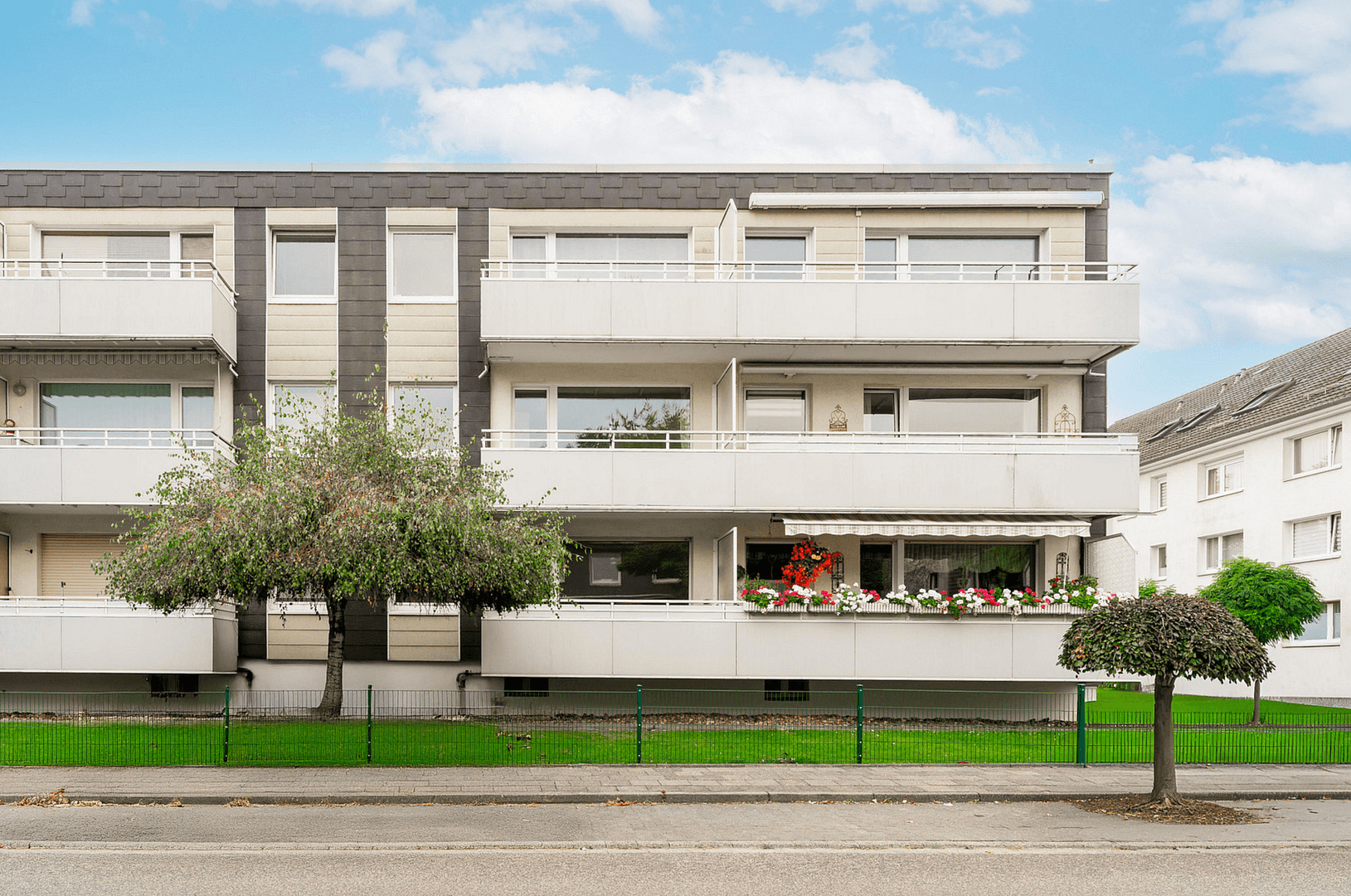 Predaj bytu 1-izbový 35 m², Meerbusch, Severné Porýnie - Westfálsko Predaj bytu 1-izbový 35 m², Meerbusch, Severné Porýnie - Westfálsko