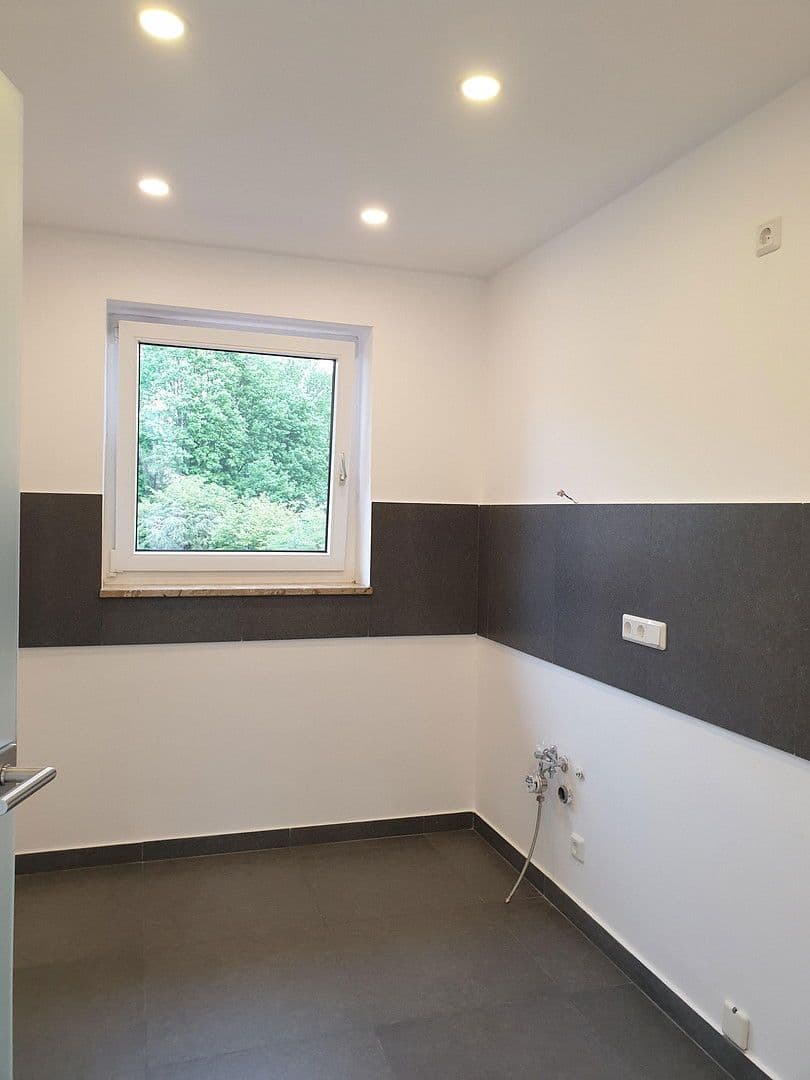 Prenájom bytu 3-izbový 92 m², Sophienstr. 4, Garbsen, Dolné Sasko Prenájom bytu 3-izbový 92 m², Sophienstr. 4, Garbsen, Dolné Sasko