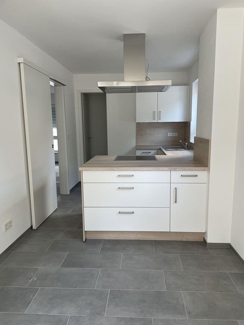 Prenájom domu 155 m², pozemek 100 m², Ansbach, Bavorsko Prenájom domu 155 m², pozemek 100 m², Ansbach, Bavorsko