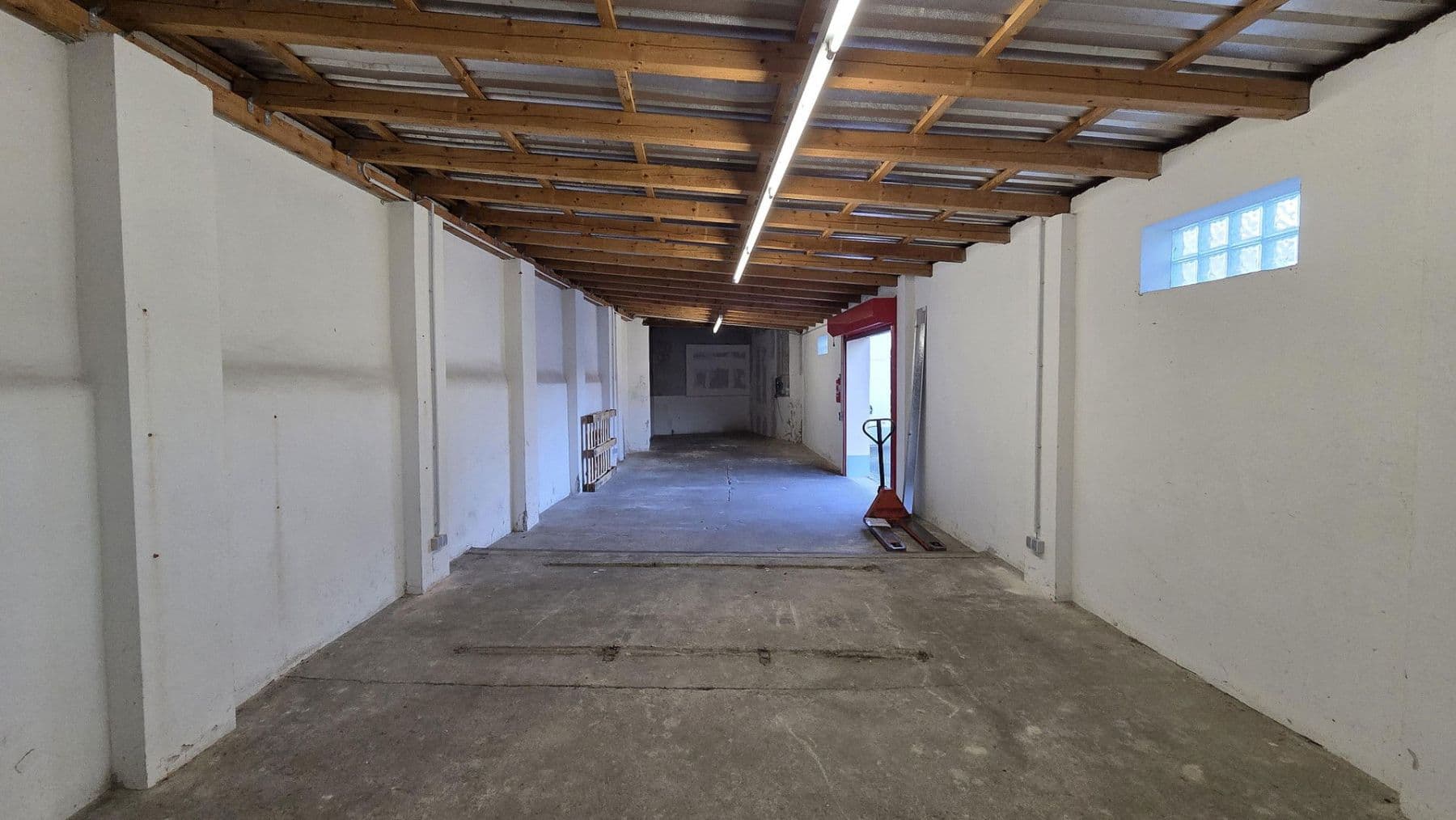 Prenájom nebytového priestoru 92 m², Bürgerstr. 56, Dresden, Sasko Prenájom nebytového priestoru 92 m², Bürgerstr. 56, Dresden, Sasko