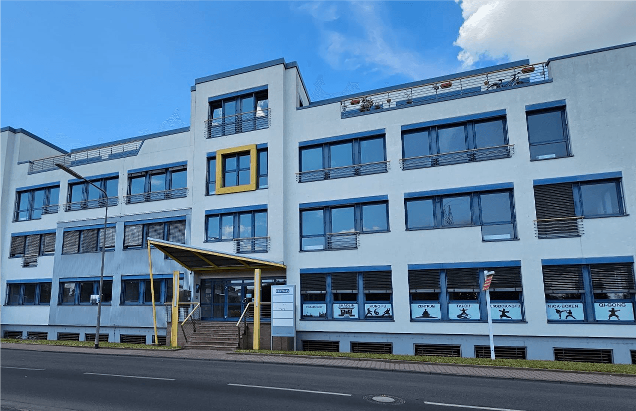 Prenájom kancelárie 246 m², Berner Str. 71, Frankfurt - Nieder-Eschbach, Hesensko Prenájom kancelárie 246 m², Berner Str. 71, Frankfurt - Nieder-Eschbach, Hesensko