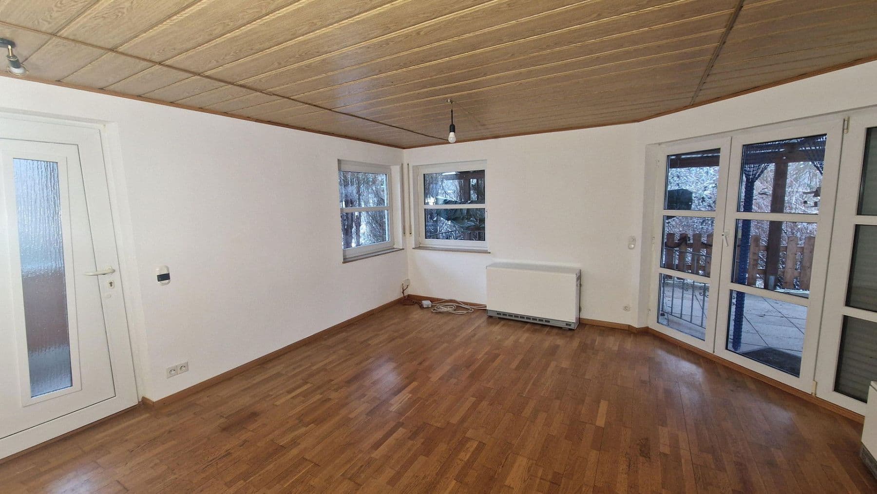 Predaj domu 125 m², pozemek 360 m², Spraitbach, Bádensko-Wurttembersko Predaj domu 125 m², pozemek 360 m², Spraitbach, Bádensko-Wurttembersko