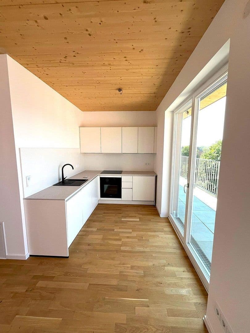 Prenájom bytu 2-izbový 69 m², Giselastraße 11, Bezirk Lichtenberg, Berlín Prenájom bytu 2-izbový 69 m², Giselastraße 11, Bezirk Lichtenberg, Berlín