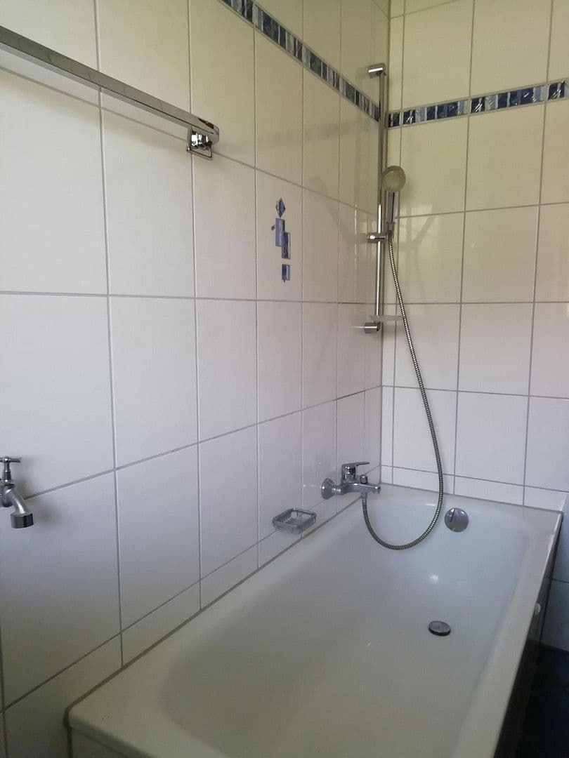 Prenájom bytu 3-izbový 74 m², Pfudrachöderstraße 33, Vilshofen an der Donau, Bavorsko Prenájom bytu 3-izbový 74 m², Pfudrachöderstraße 33, Vilshofen an der Donau, Bavorsko