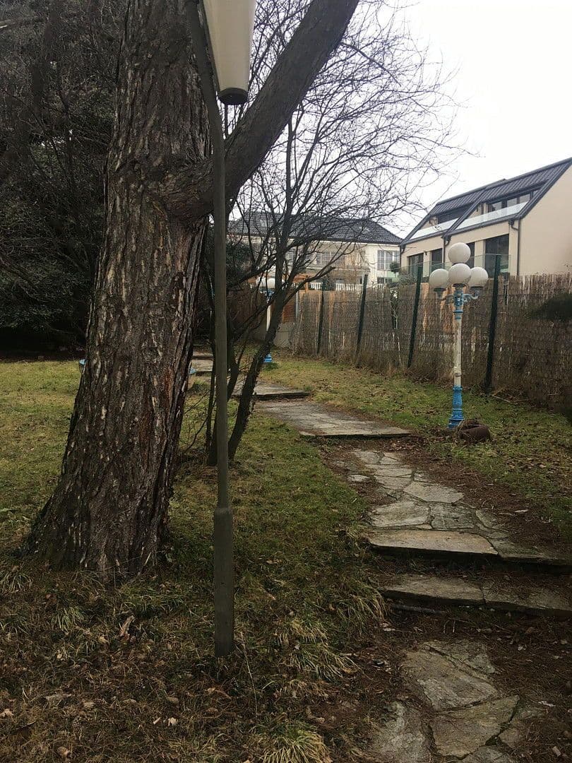 Predaj pozemku 1.000 m², Dreisteinstrasse 53, Gießhübl, Dolné Rakúsko Predaj pozemku 1.000 m², Dreisteinstrasse 53, Gießhübl, Dolné Rakúsko