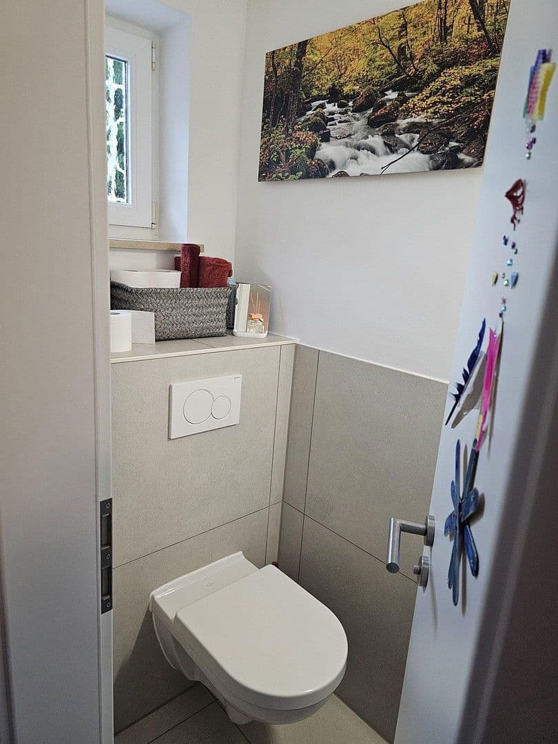 Prenájom domu 144 m², pozemek 200 m², Emmering, Bavorsko Prenájom domu 144 m², pozemek 200 m², Emmering, Bavorsko