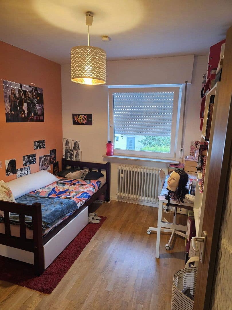 Prenájom domu 144 m², pozemek 200 m², Emmering, Bavorsko Prenájom domu 144 m², pozemek 200 m², Emmering, Bavorsko