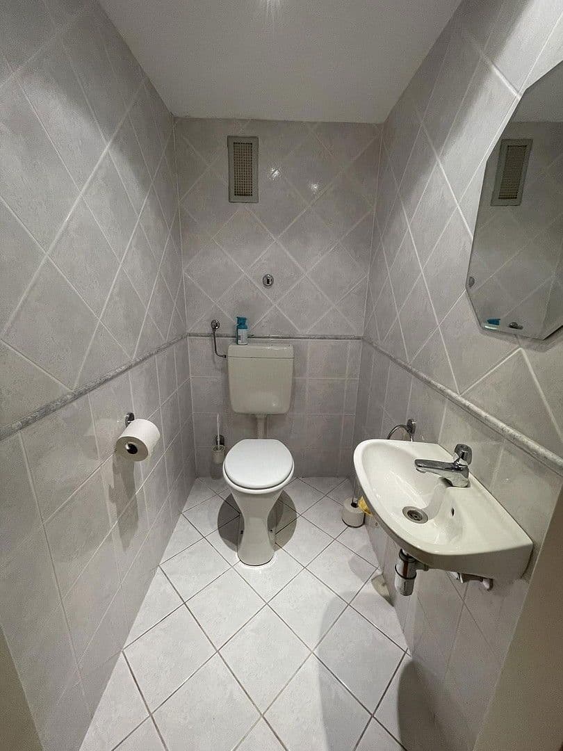 Predaj bytu 3-izbový 80 m², Gröhrmühlgasse 1b, Wiener Neustadt, Dolné Rakúsko Predaj bytu 3-izbový 80 m², Gröhrmühlgasse 1b, Wiener Neustadt, Dolné Rakúsko