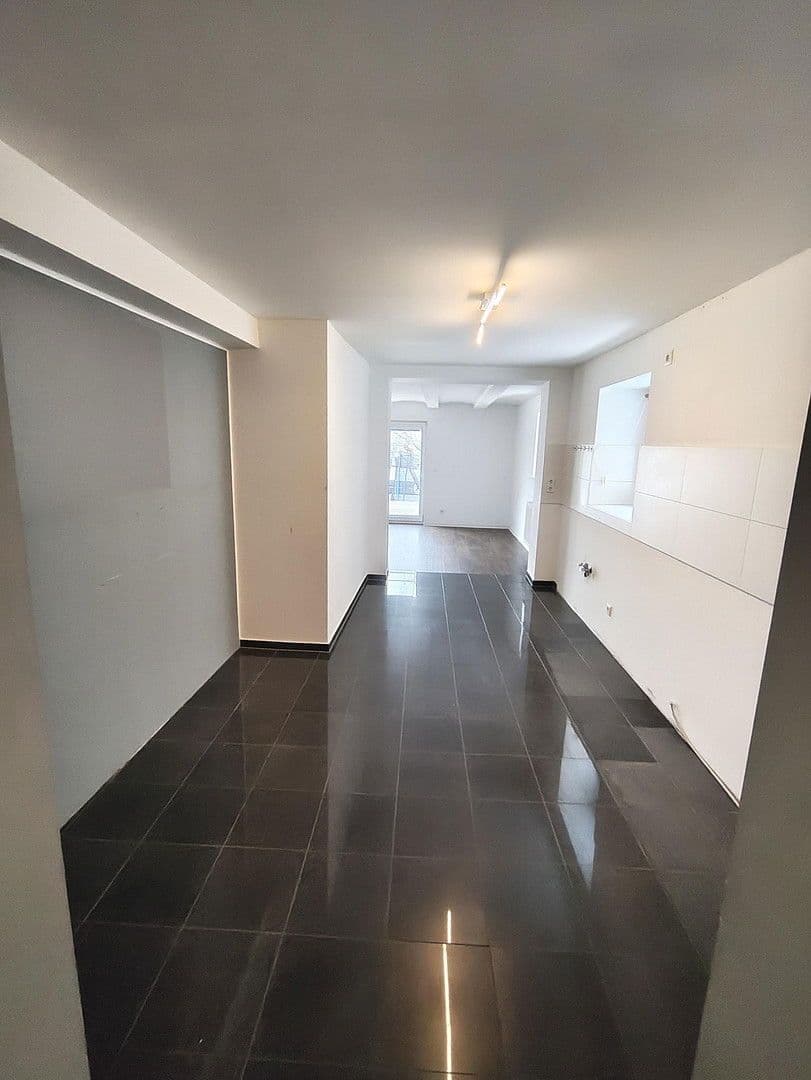 Predaj bytu 3-izbový 91 m², Egertstraße 26, EG, Reutlingen, Bádensko-Wurttembersko Predaj bytu 3-izbový 91 m², Egertstraße 26, EG, Reutlingen, Bádensko-Wurttembersko