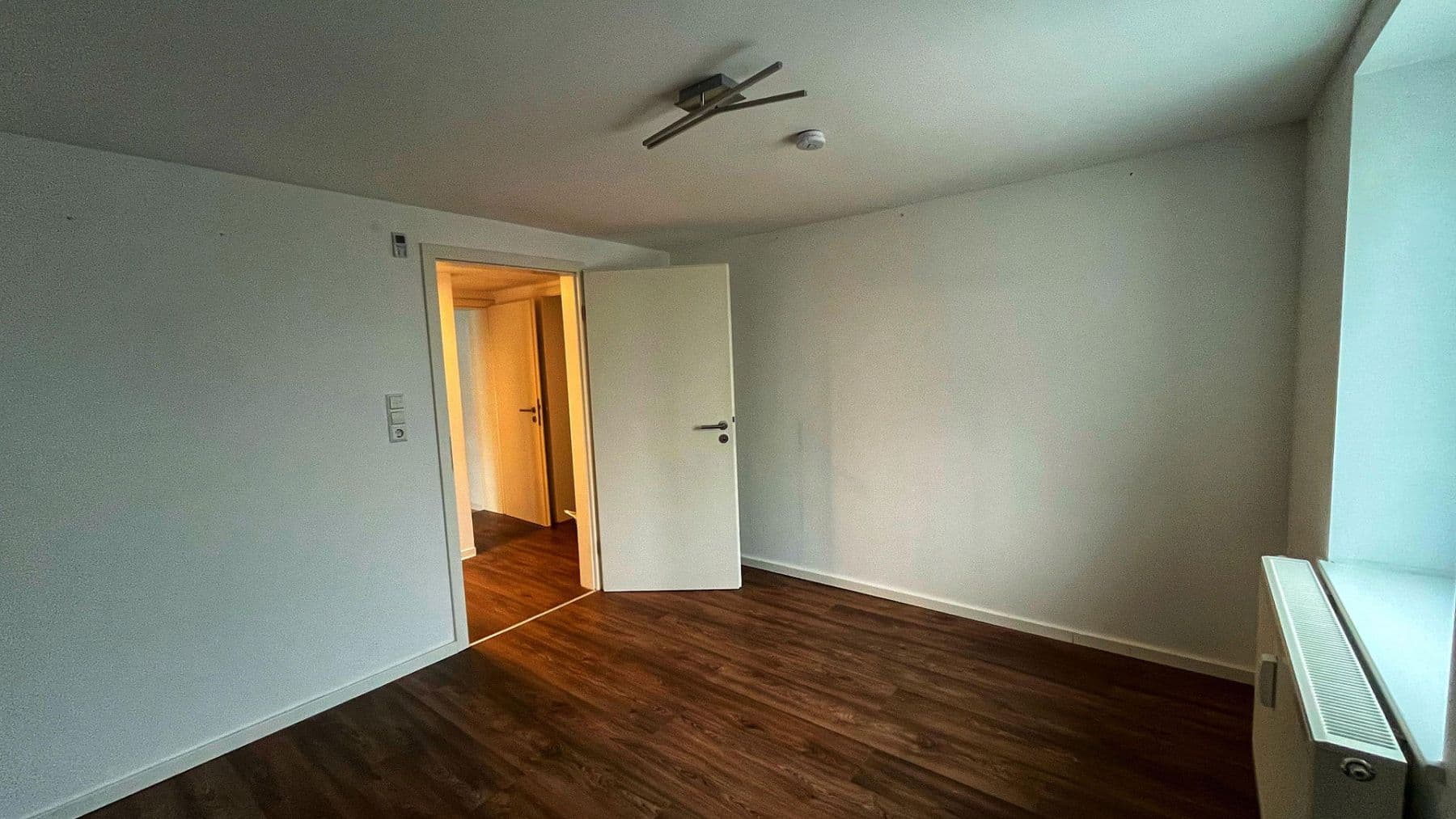 Predaj bytu 3-izbový 91 m², Egertstraße 26, EG, Reutlingen, Bádensko-Wurttembersko Predaj bytu 3-izbový 91 m², Egertstraße 26, EG, Reutlingen, Bádensko-Wurttembersko