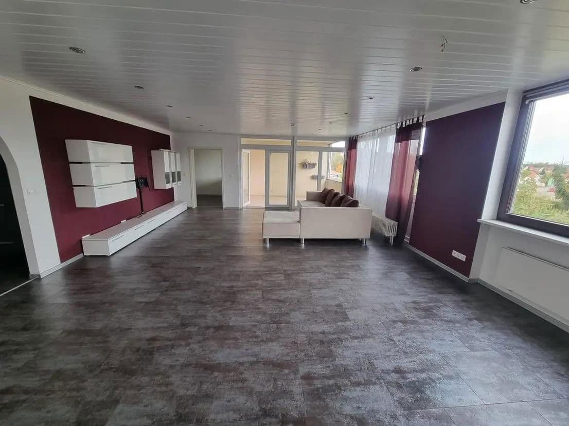 Prenájom bytu 3-izbový 120 m², Hochspeyerer Straße 2a, Enkenbach-Alsenborn, Porýnie-Falcko Prenájom bytu 3-izbový 120 m², Hochspeyerer Straße 2a, Enkenbach-Alsenborn, Porýnie-Falcko