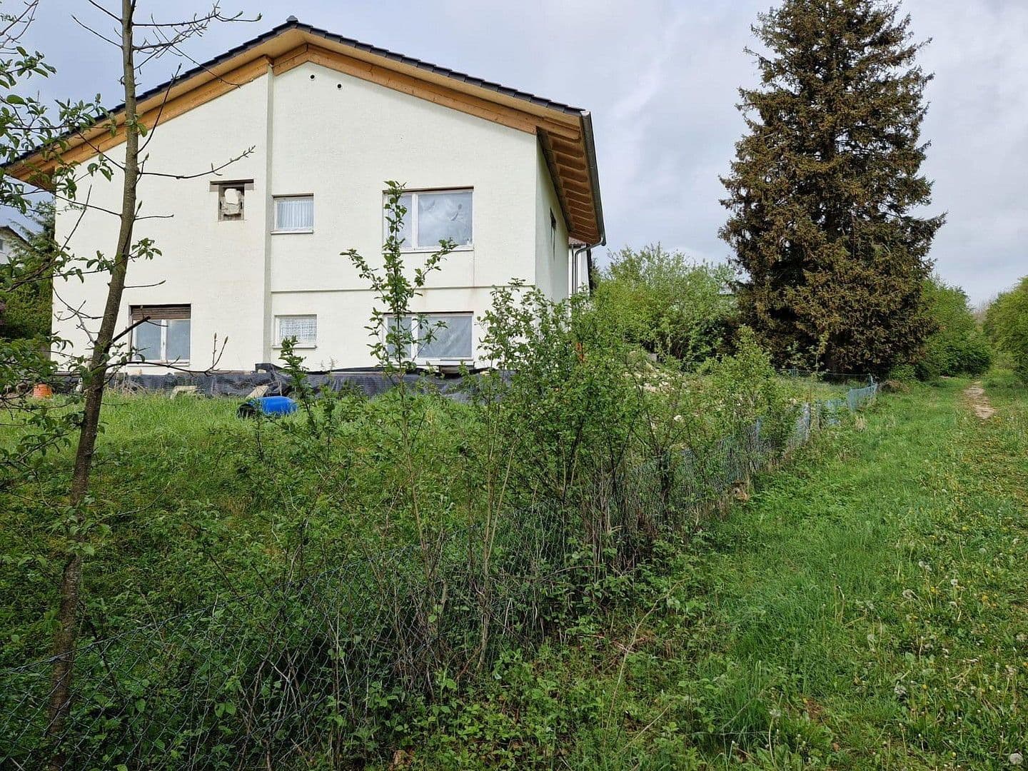 Predaj domu 132 m², pozemek 629 m², Albstadt, Bádensko-Wurttembersko Predaj domu 132 m², pozemek 629 m², Albstadt, Bádensko-Wurttembersko