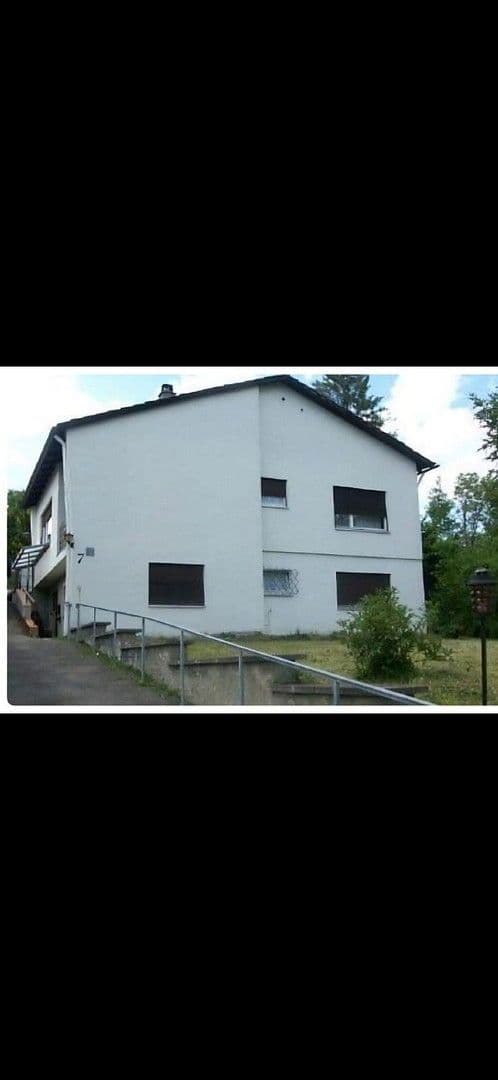 Predaj domu 132 m², pozemek 629 m², Albstadt, Bádensko-Wurttembersko Predaj domu 132 m², pozemek 629 m², Albstadt, Bádensko-Wurttembersko