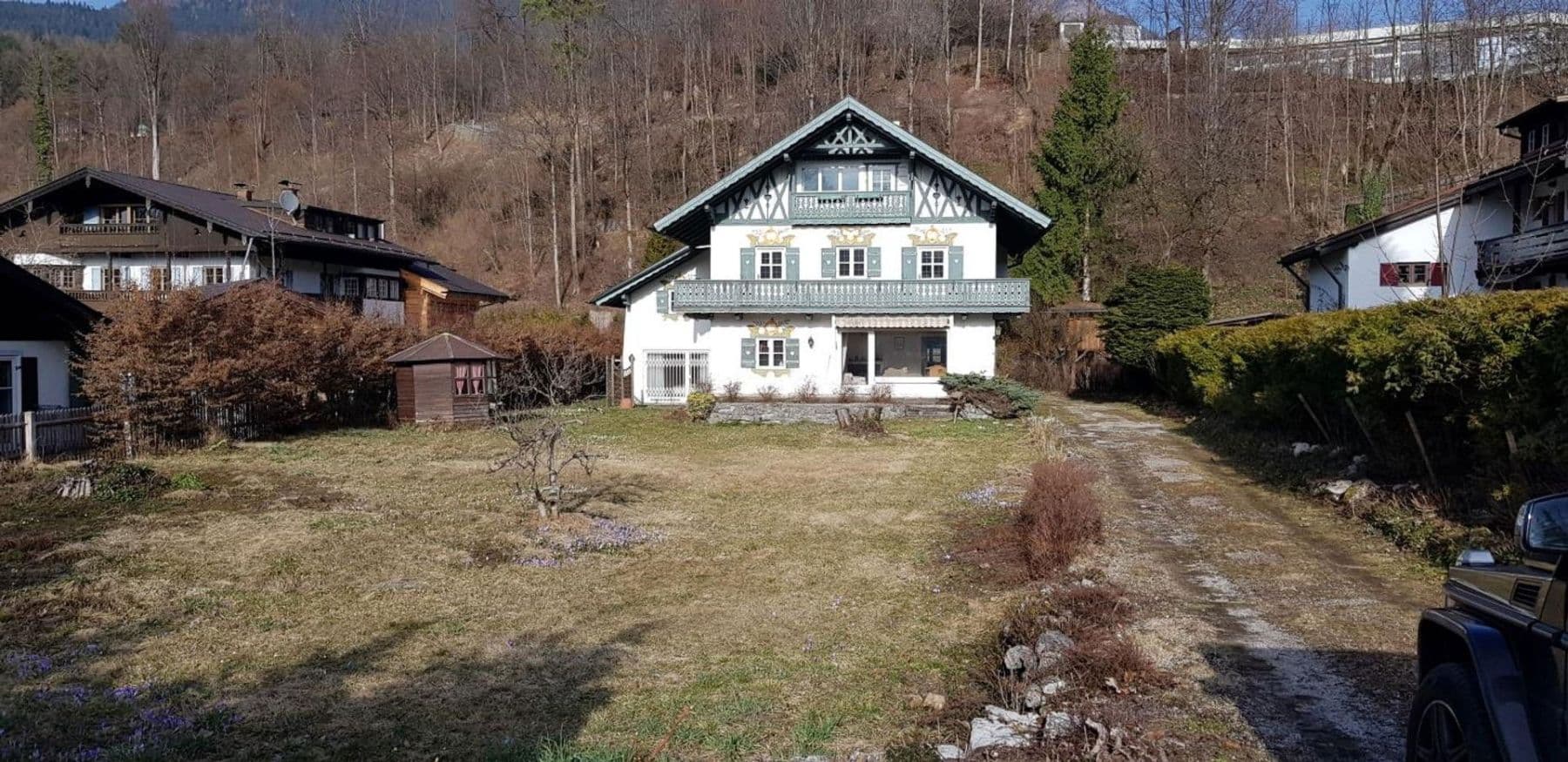 Predaj domu 225 m², pozemek 926 m², Mittenwalderstraße 53, Garmisch-Partenkirchen, Bavorsko Predaj domu 225 m², pozemek 926 m², Mittenwalderstraße 53, Garmisch-Partenkirchen, Bavorsko
